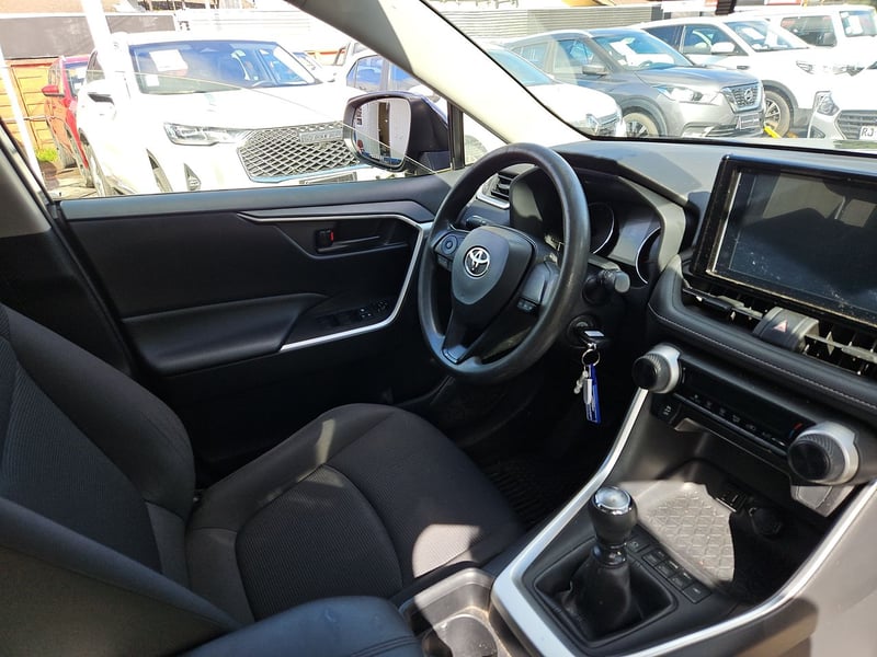 Toyota RAV4 2020 - Imagen 15 de 15