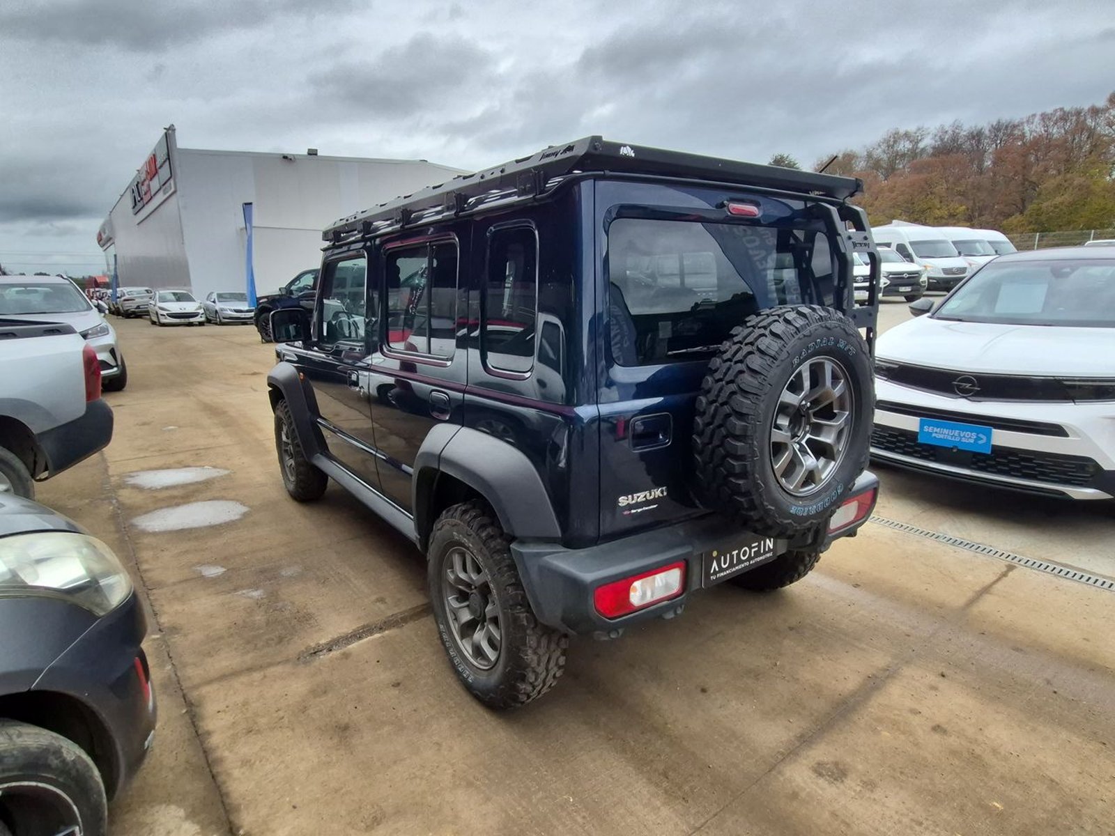 SUZUKI JIMNY 2025 - Imagen 6 de 15