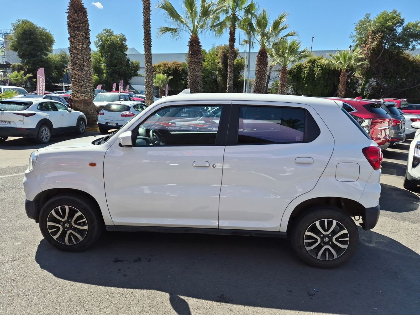 Suzuki S-PRESSO 2025 - Foto 5 de 15