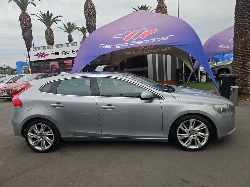 Volvo V40 2014 - Imagen 9 de 15