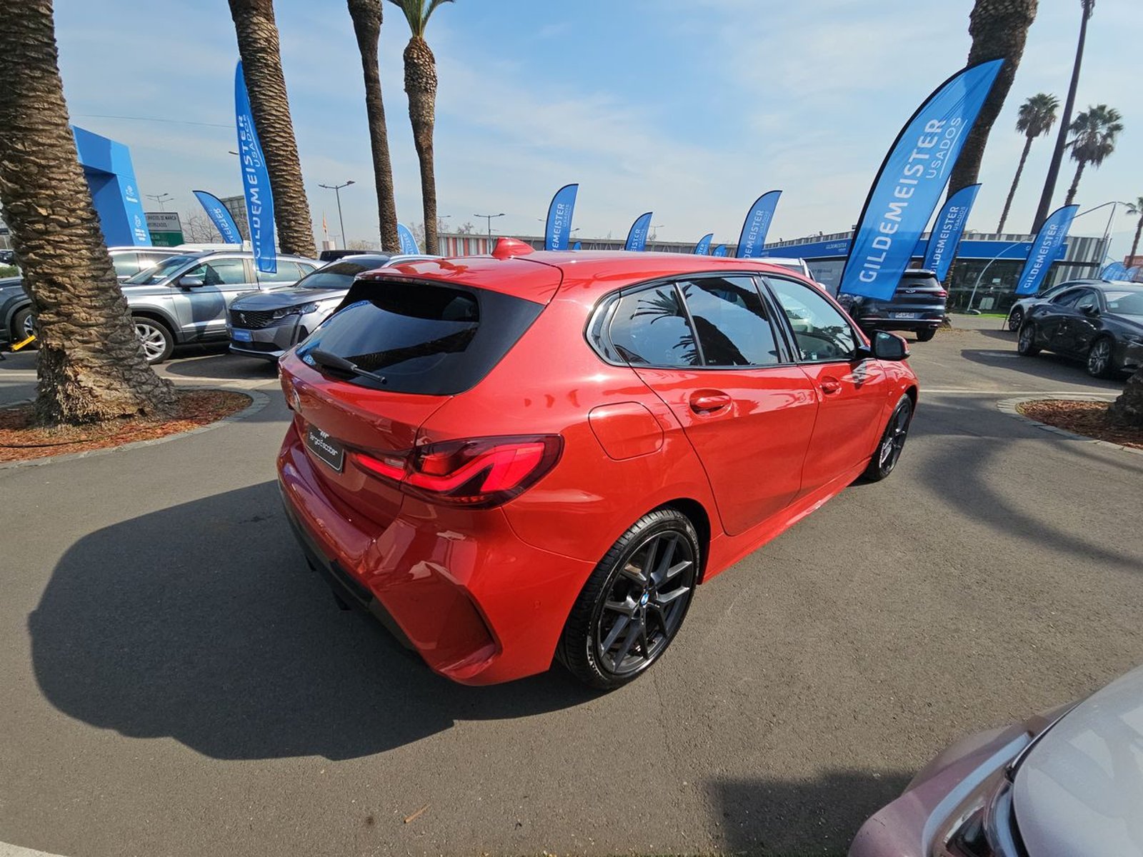 BMW 118I 2023 - Imagen 9 de 14