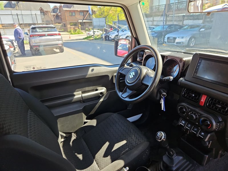 Suzuki JIMNY 2022 - Imagen 15 de 15