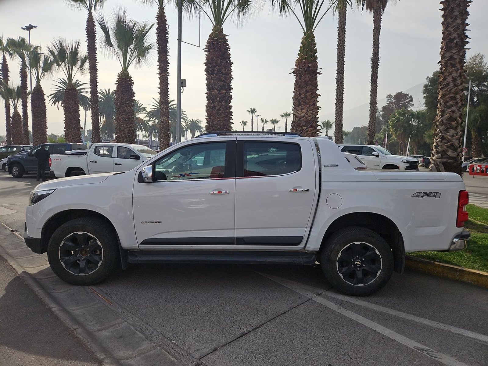 Chevrolet COLORADO 2022 - Foto 5 de 15