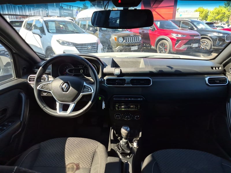 Renault OROCH 2022 - Imagen 10 de 15
