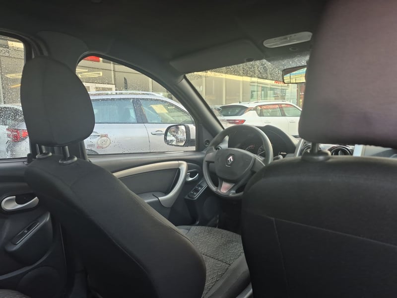 Renault OROCH 2021 - Imagen 12 de 15