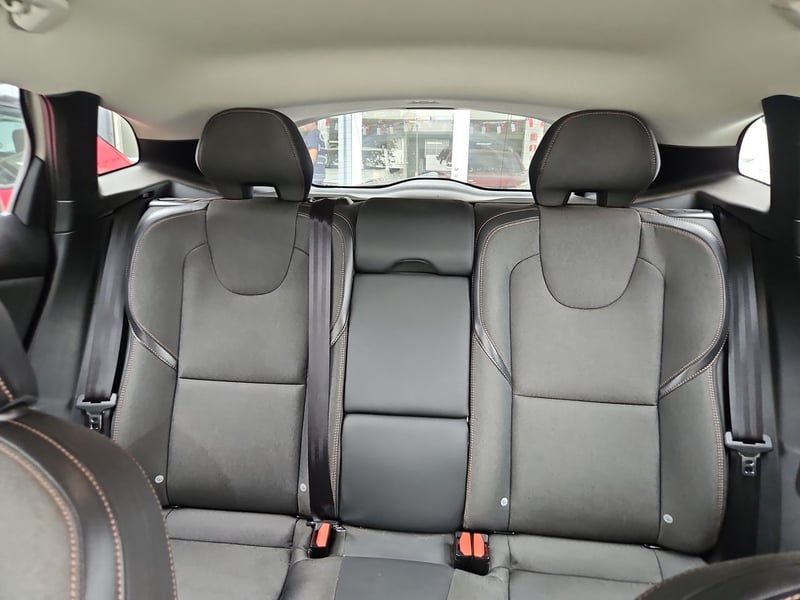 Volvo V40 2018 - Imagen 12 de 15