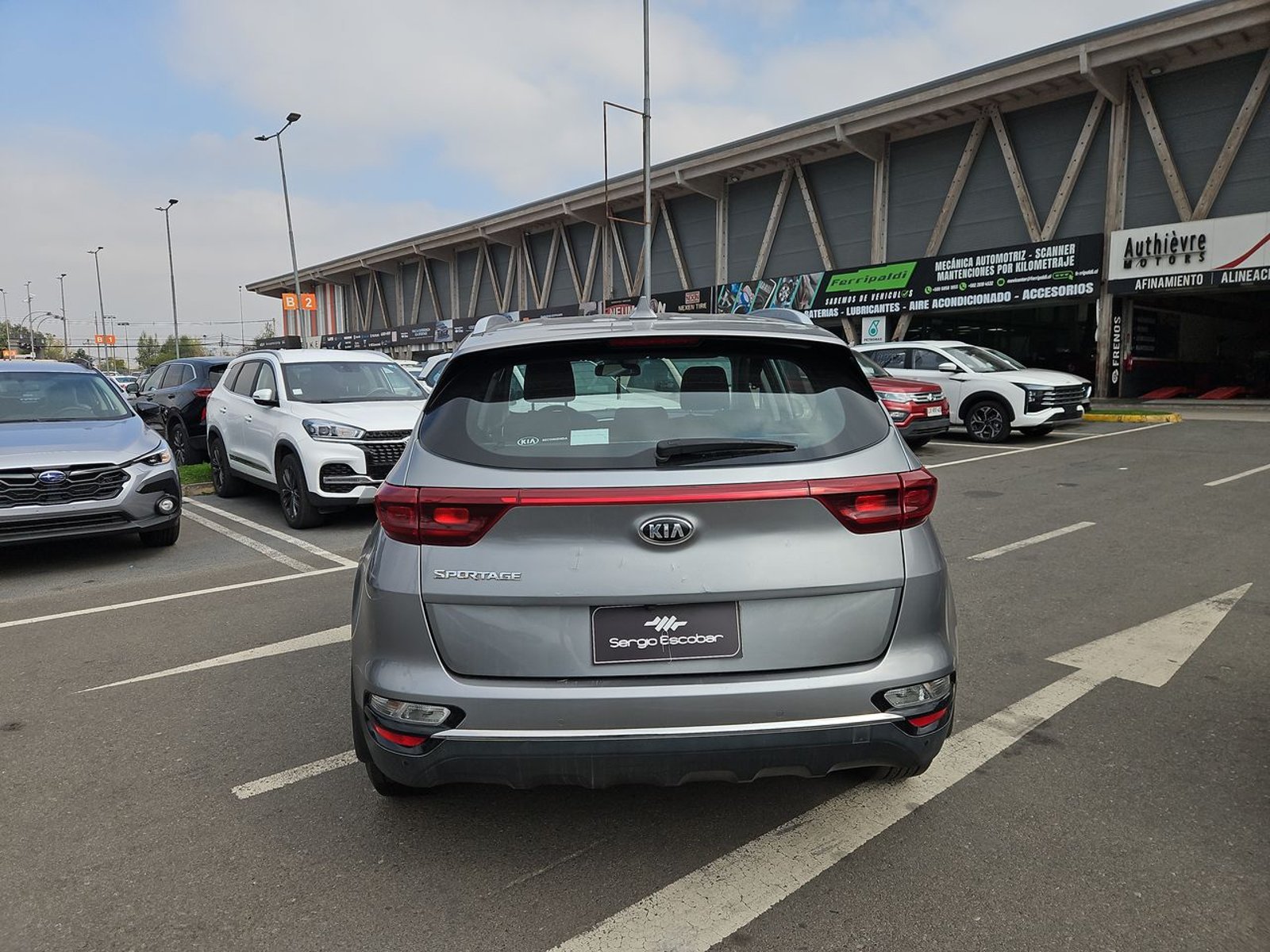 Kia SPORTAGE 2021 - Imagen 7 de 15