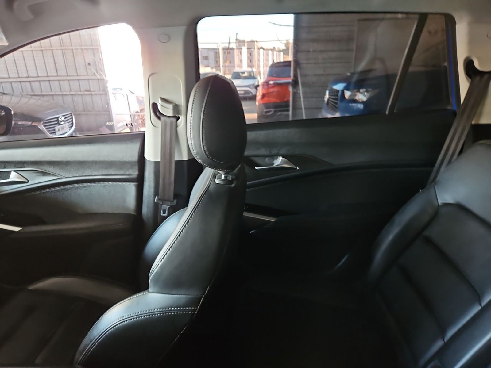 JAC JS8 2023 - Imagen 10 de 15
