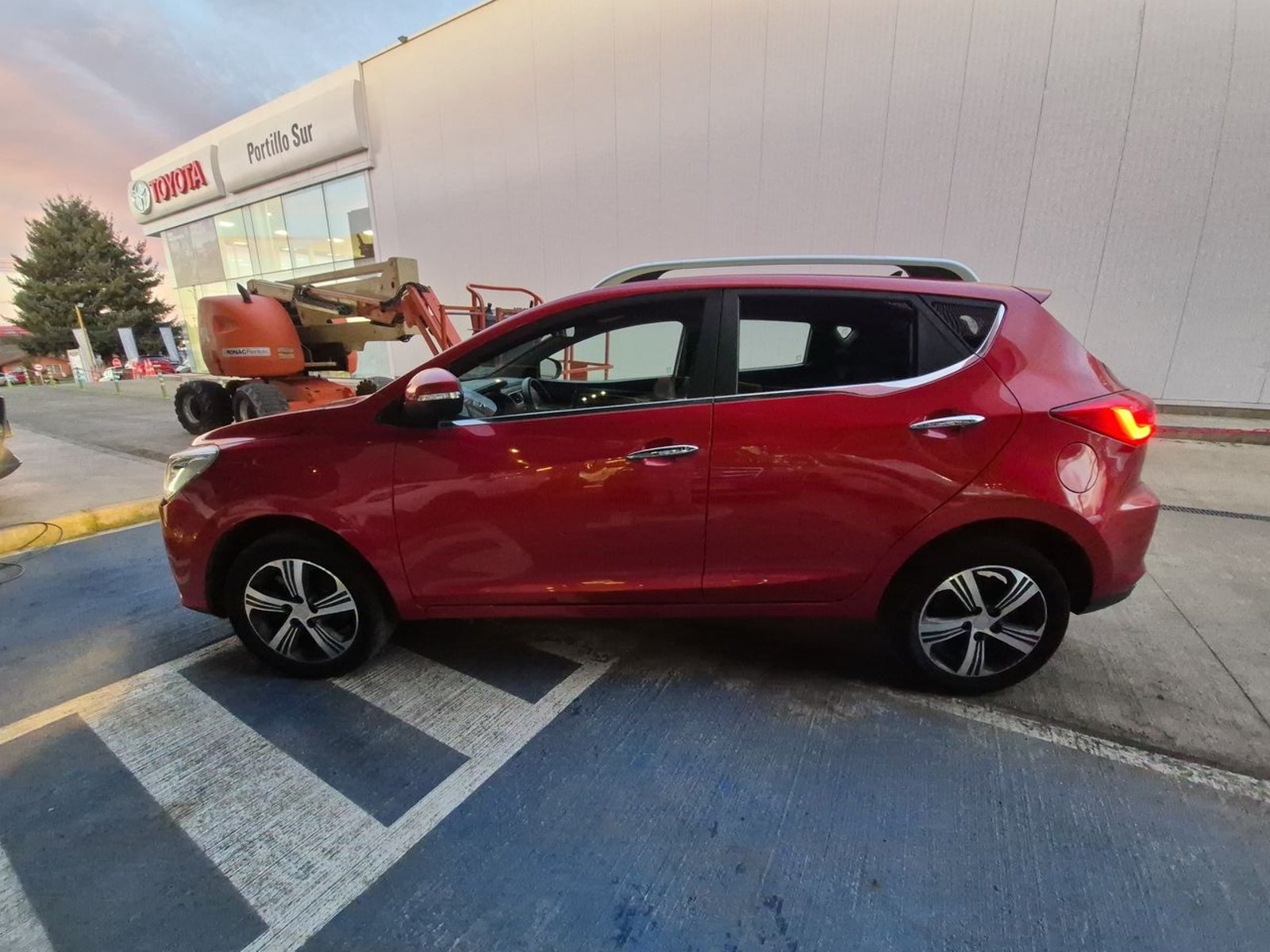 JAC JS2 2023 - Foto 5 de 15