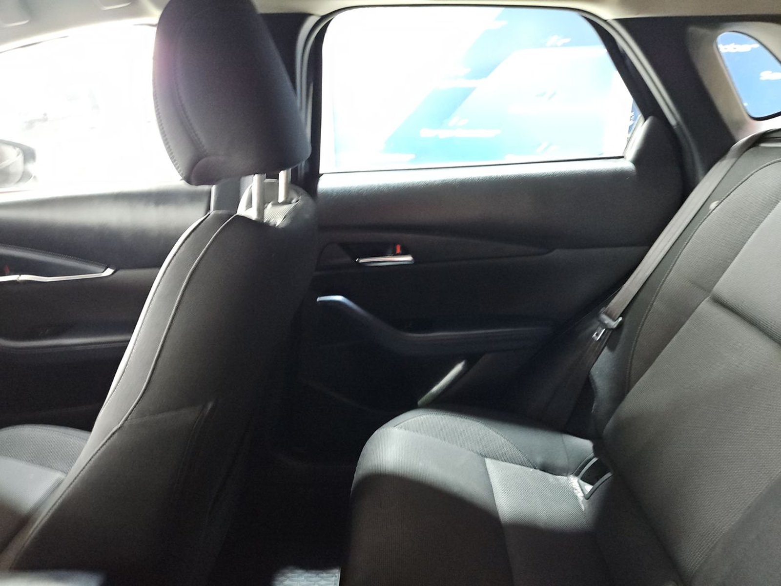 Mazda CX-30 2024 - Imagen 10 de 15