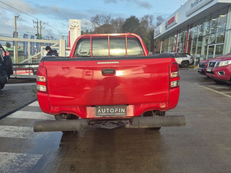 Mitsubishi L200 2019 - Imagen 7 de 15