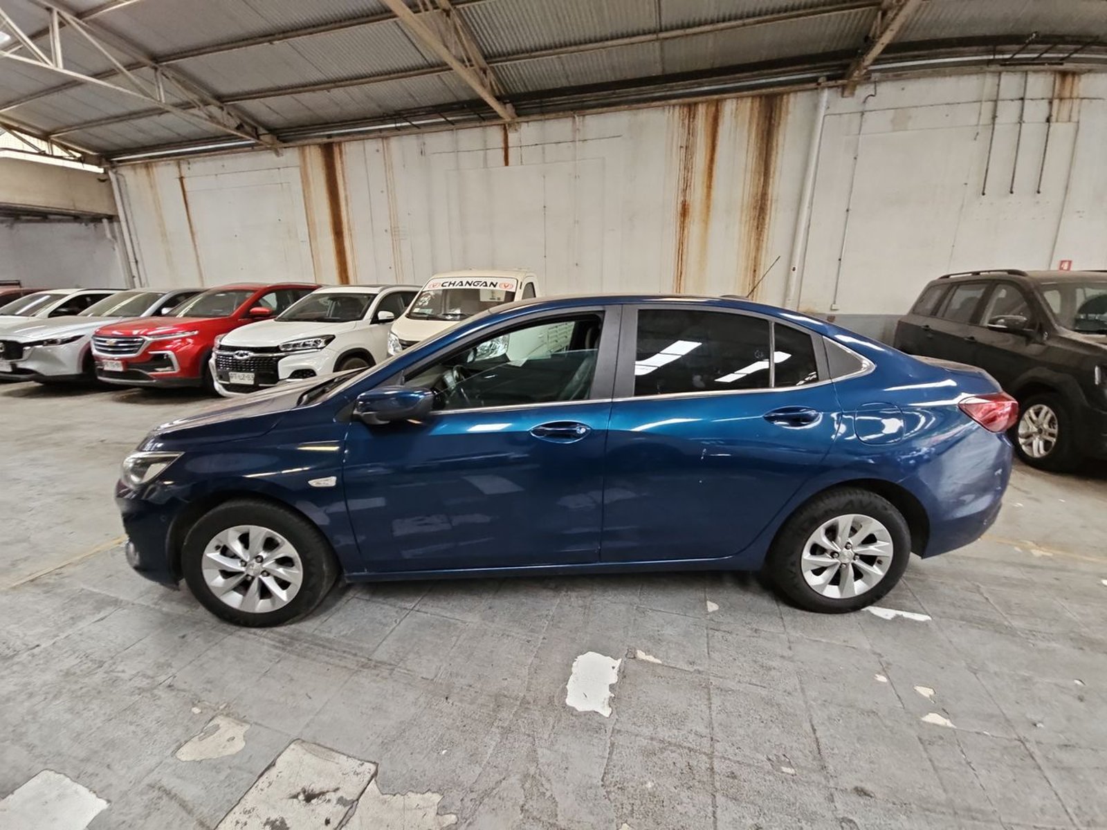 CHEVROLET ONIX 2021 - Imagen 9 de 15