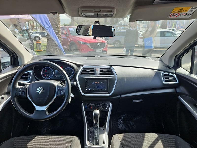 Suzuki S CROSS 2022 - Imagen 10 de 15