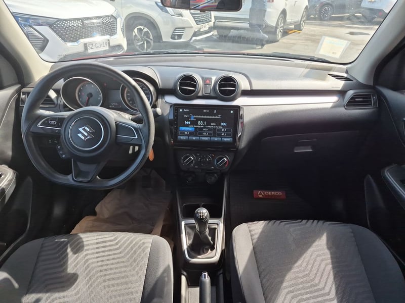 Suzuki SWIFT 2024 - Imagen 10 de 15