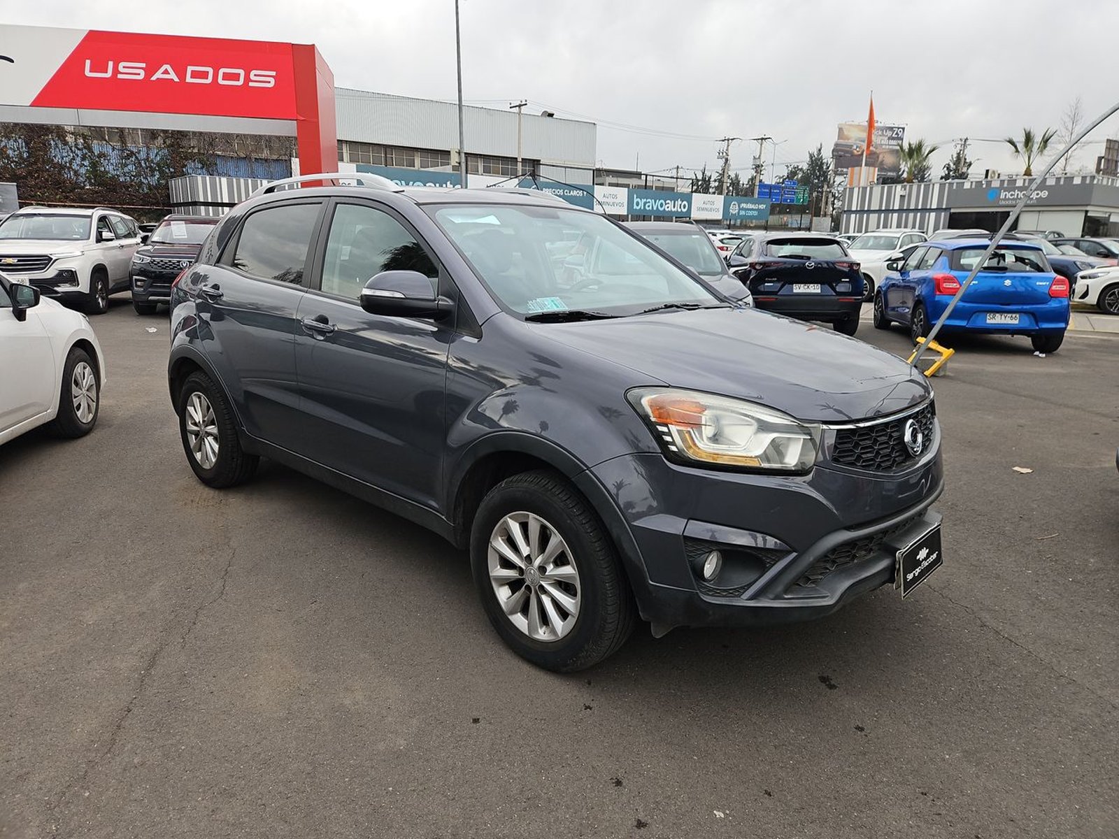 SsangYong KORANDO 2016 - Foto 3 de 15