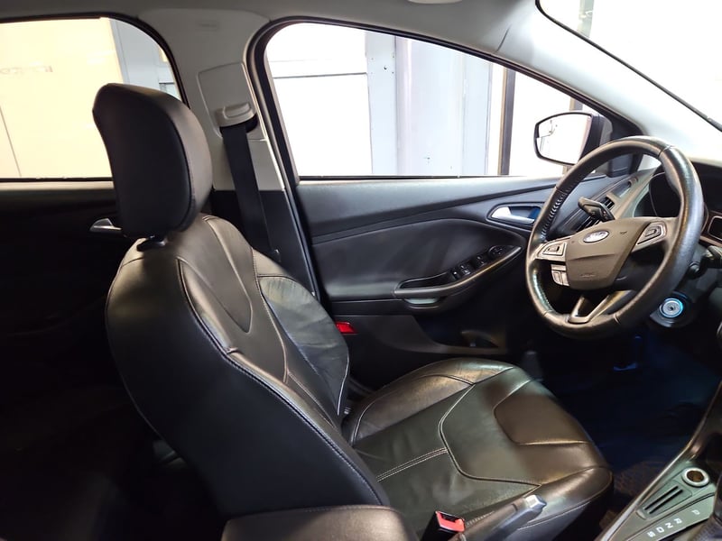 Ford FOCUS 2016 - Imagen 14 de 15