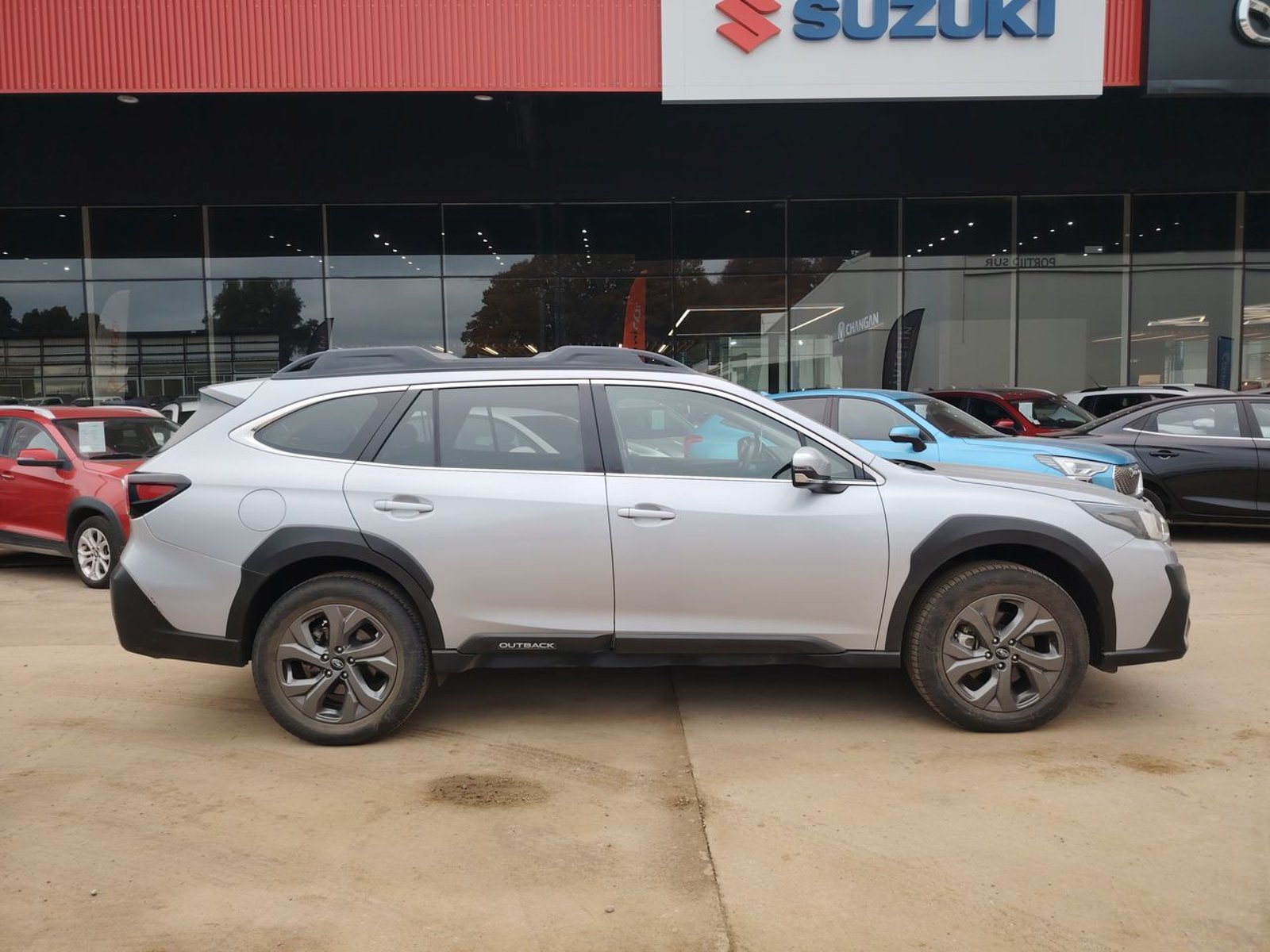 SUBARU OUTBACK 2023 - Imagen 9 de 15