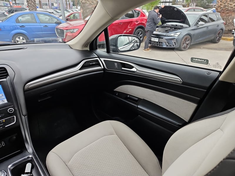 Ford FUSION 2020 - Imagen 11 de 15