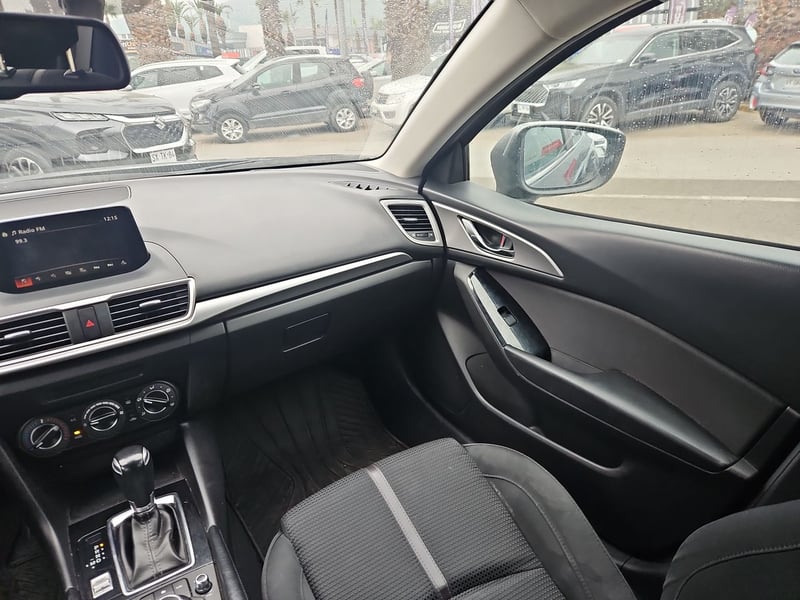 Mazda 3 2018 - Imagen 11 de 15