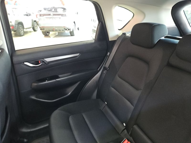 Mazda CX-5 2024 - Imagen 11 de 15