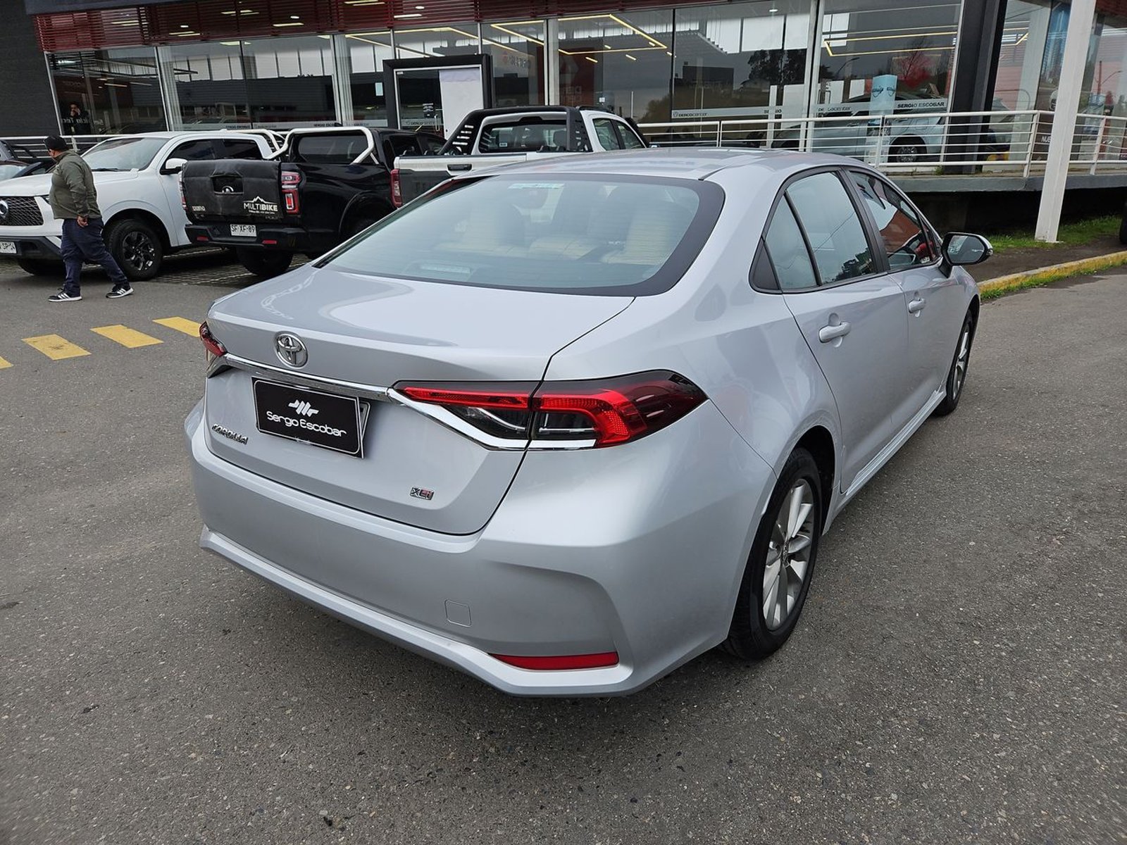 Toyota COROLLA 2023 - Imagen 6 de 15