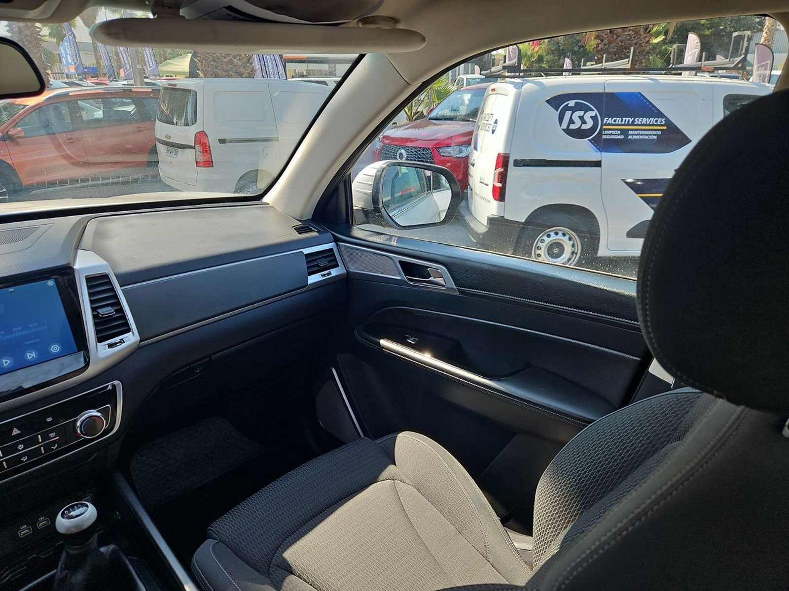 SSANGYONG REXTON 2022 - Imagen 11 de 15