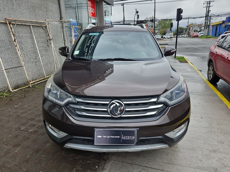 Dongfeng AX7 2019 - Imagen 3 de 15