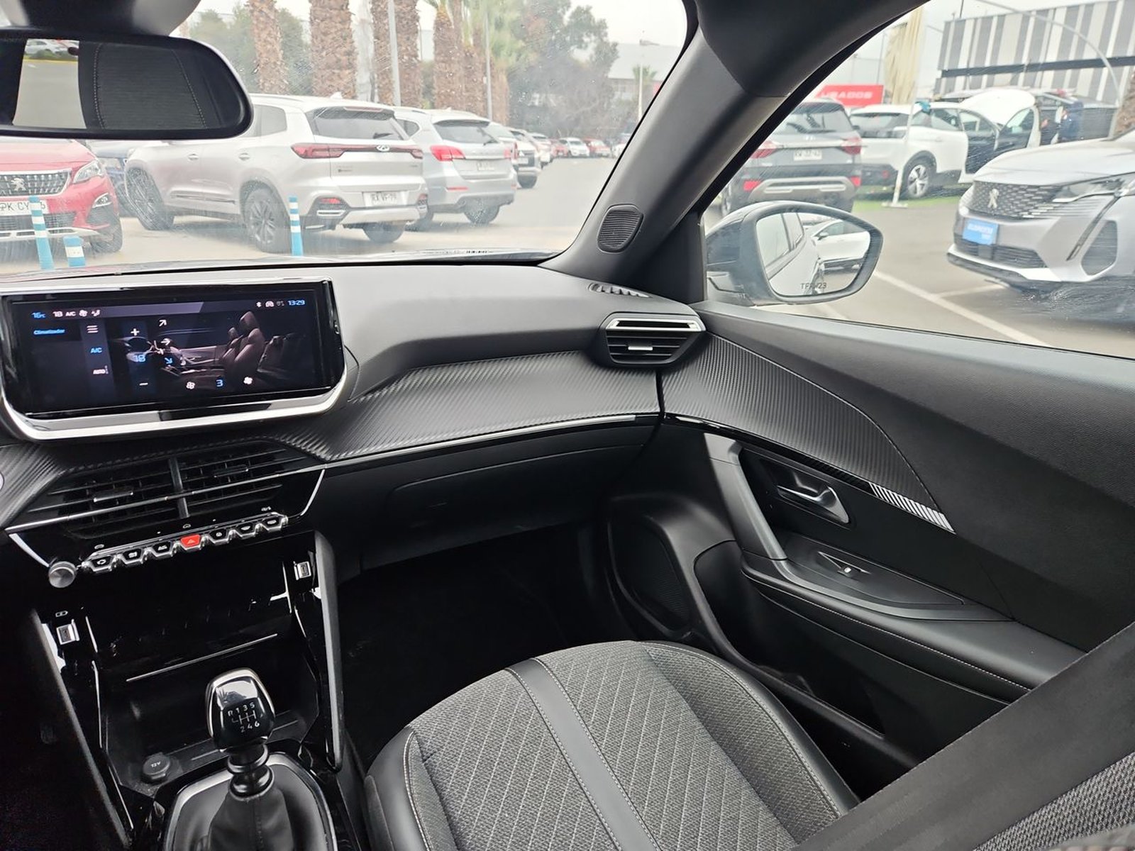 Peugeot 2008 2024 - Imagen 11 de 15