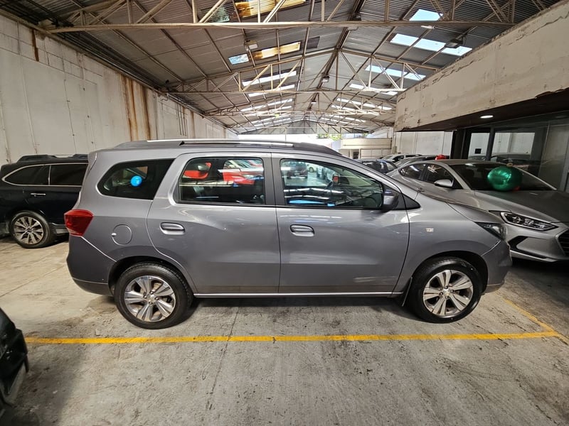 Chevrolet SPIN 2021 - Imagen 9 de 15