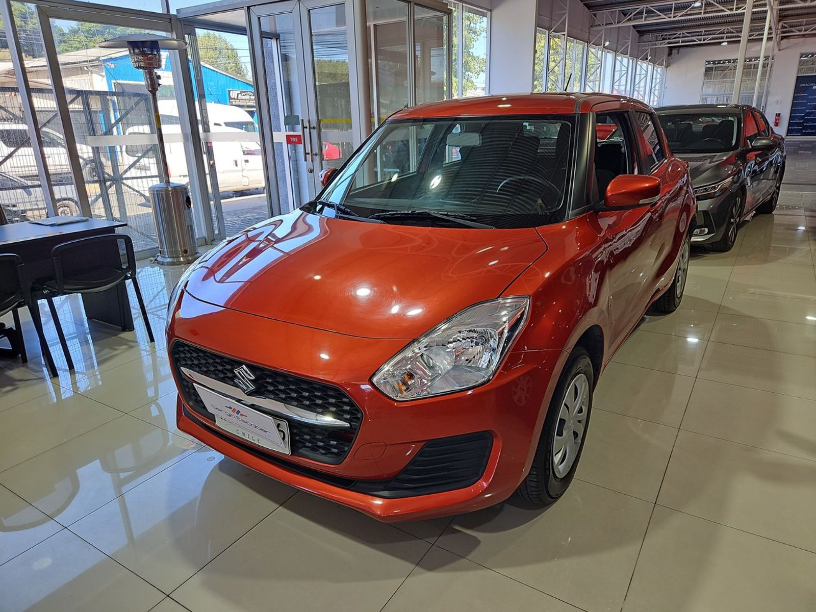 Suzuki SWIFT 2022 - Foto 2 de 15