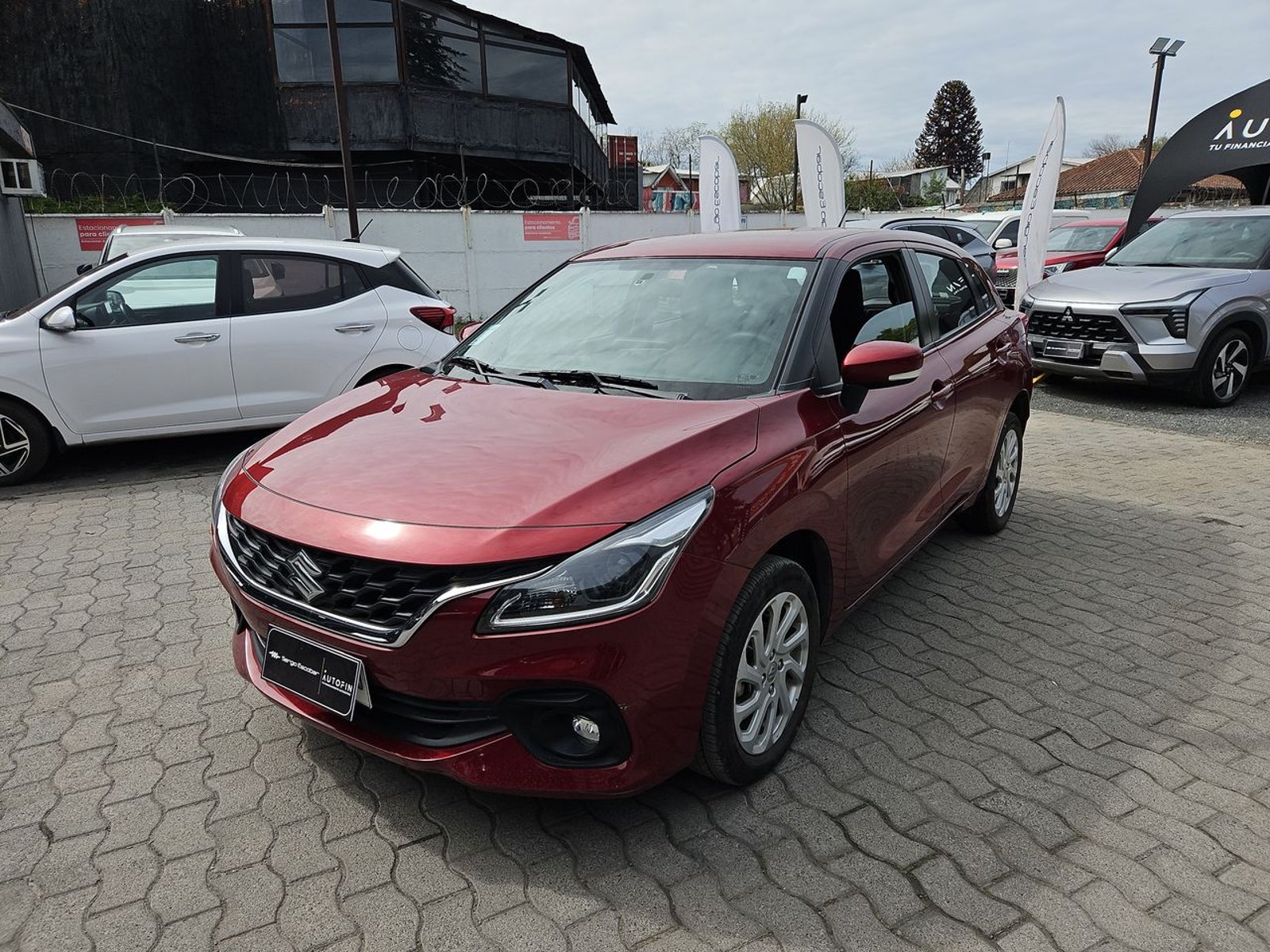 Suzuki BALENO 2024 - Foto 2 de 15