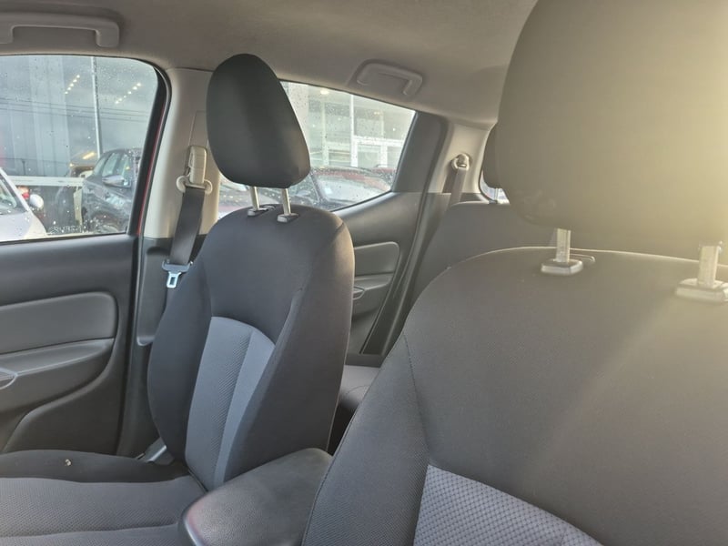 Mitsubishi L200 2019 - Imagen 15 de 15