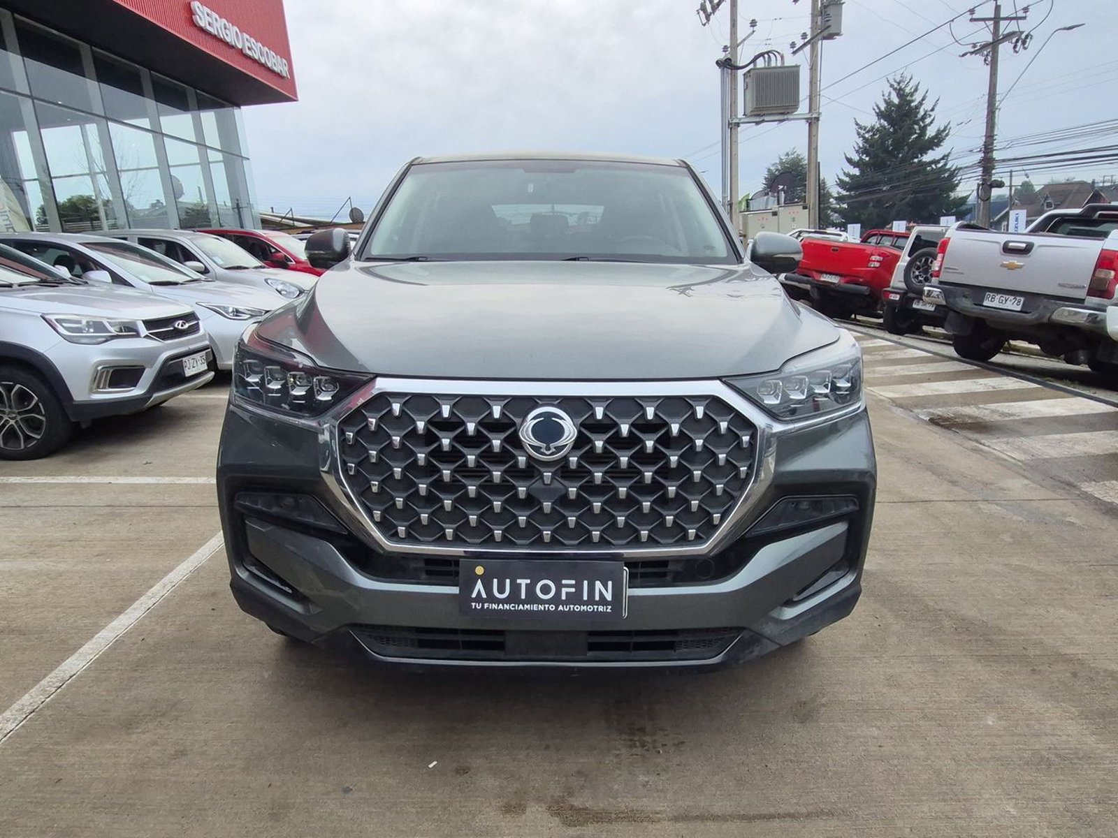 SsangYong REXTON 2023 - Foto 3 de 15