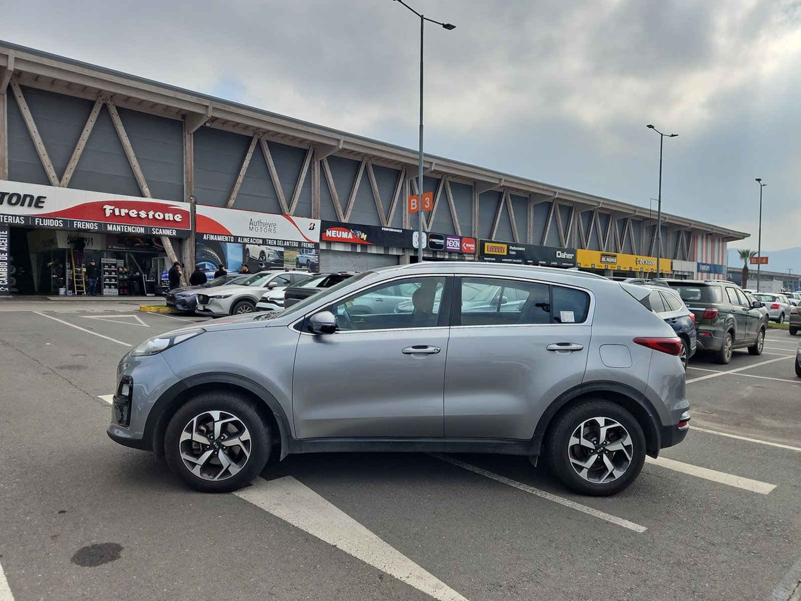 Kia SPORTAGE 2021 - Foto 5 de 15