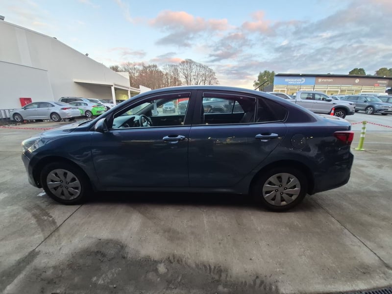 Kia RIO 4 2109 - Imagen 5 de 15