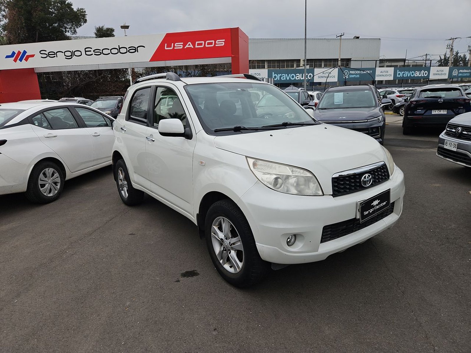 Toyota RUSH 2017 - Foto 2 de 15