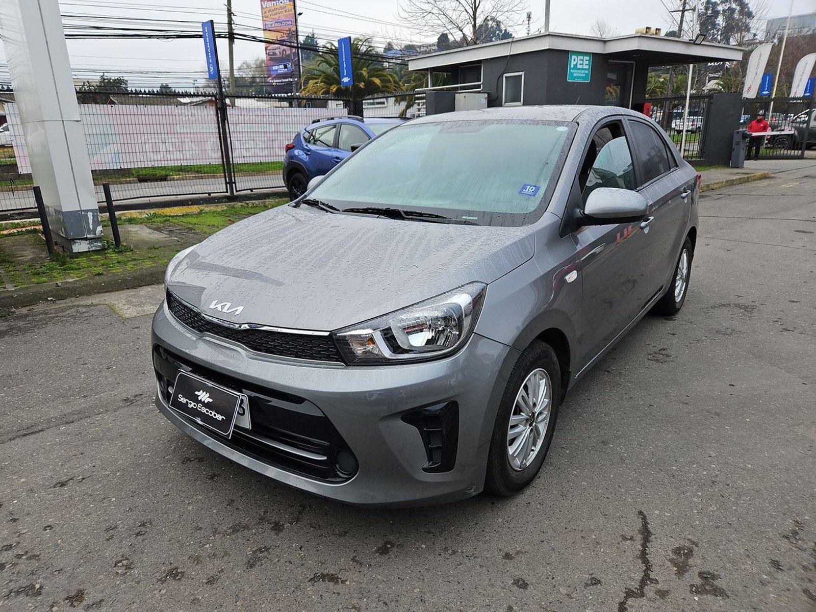 Kia SOLUTO 2024 - Foto 2 de 15