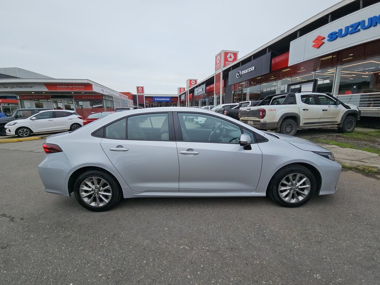 Toyota COROLLA 2023 - Foto 5 de 15