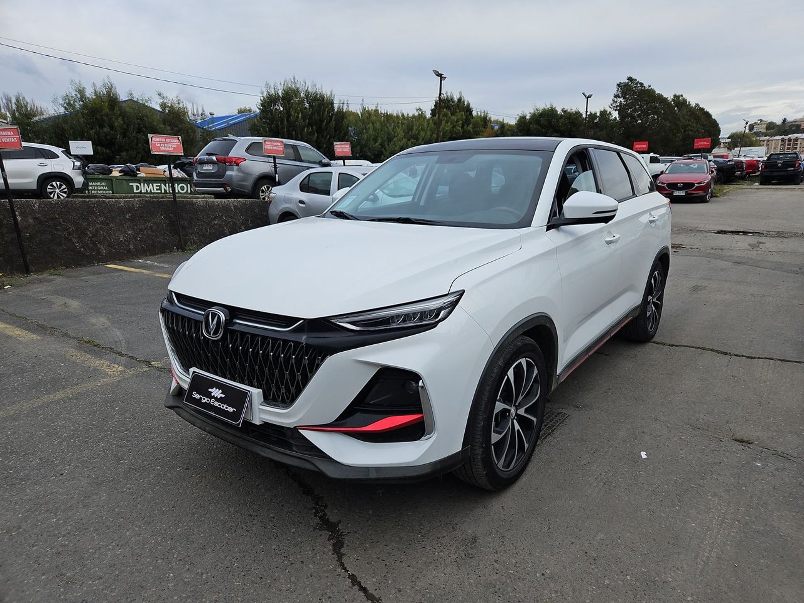 Changan X7 2024 - Foto 2 de 15