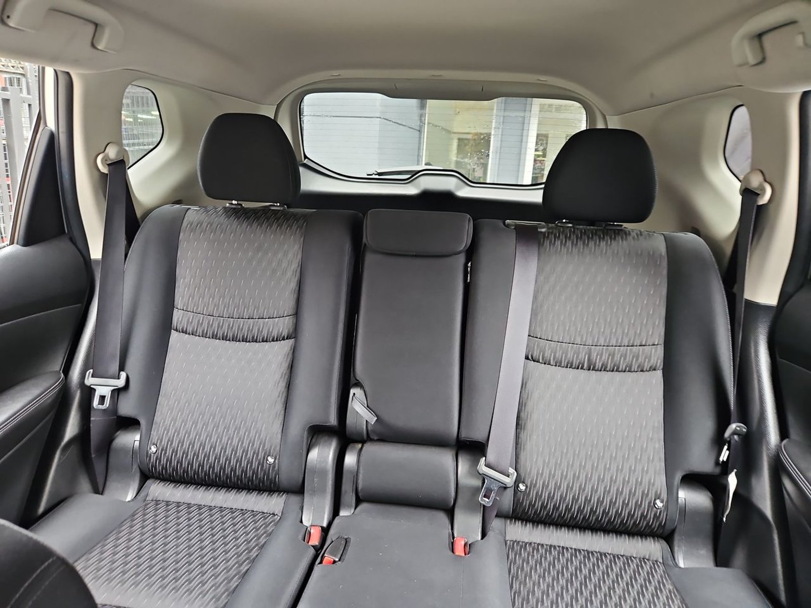 NISSAN X-TRAIL 2023 - Imagen 12 de 15