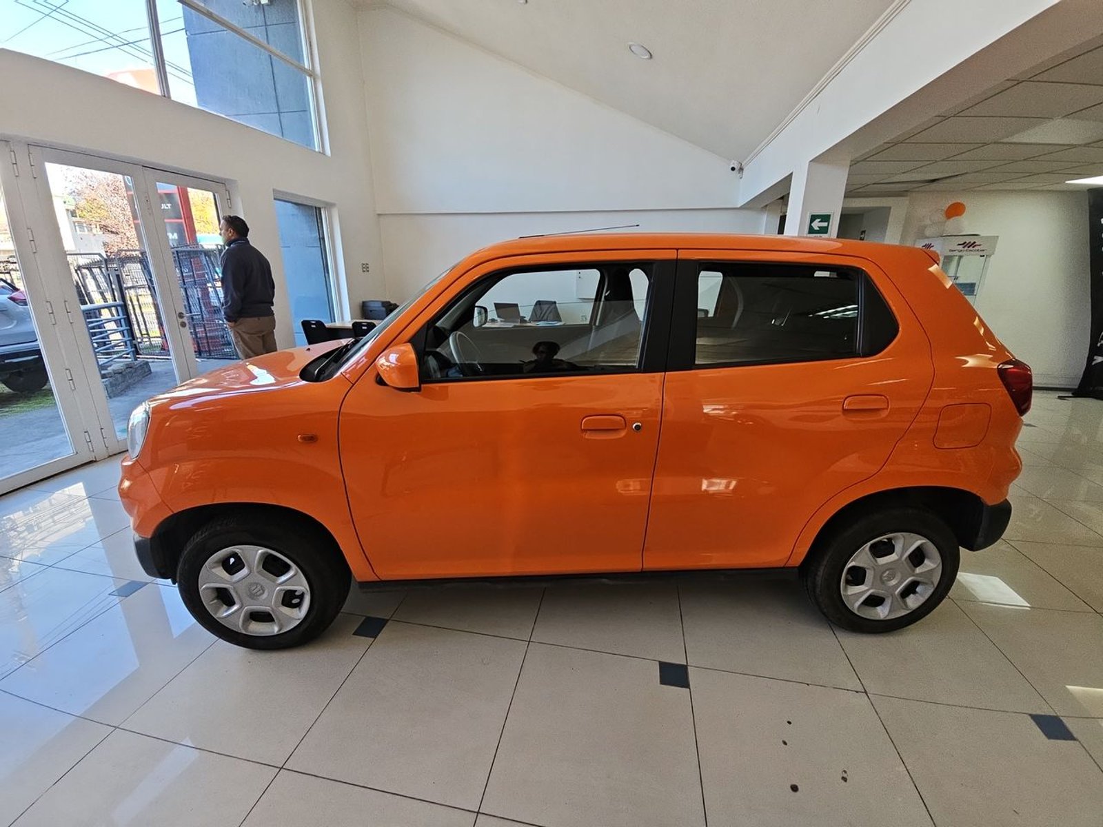 SUZUKI S-PRESSO 2022 - Imagen 5 de 15