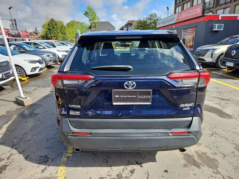 Toyota RAV4 2020 - Imagen 7 de 15
