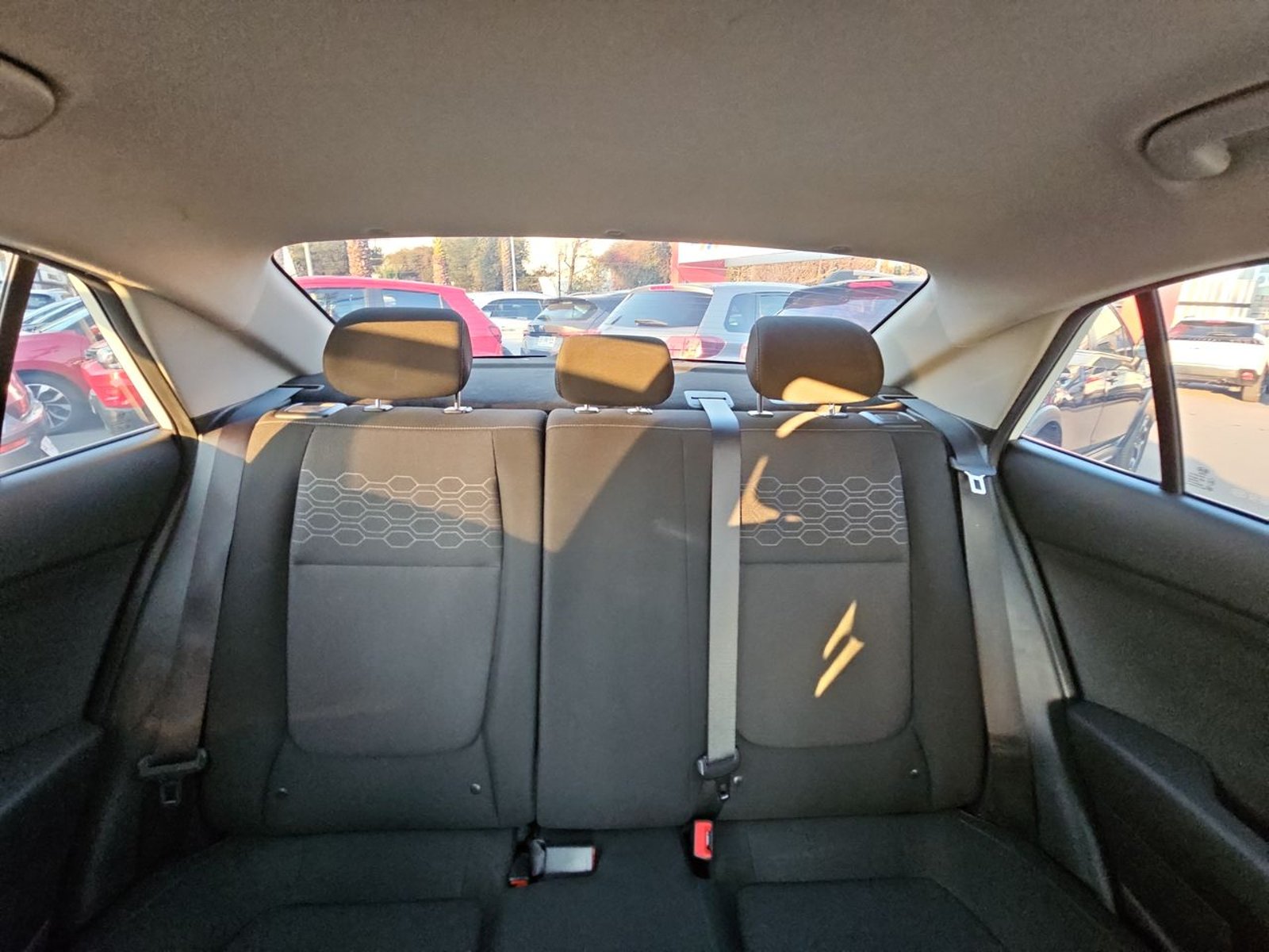 KIA RIO 4 2021 - Imagen 14 de 15