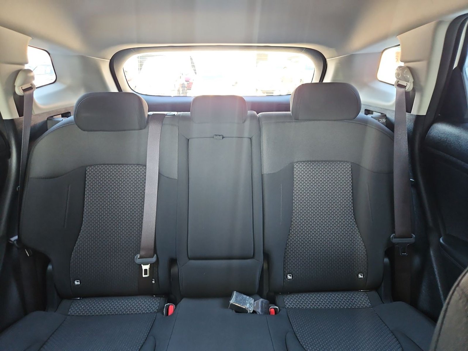 KIA SPORTAGE 2025 - Imagen 12 de 15