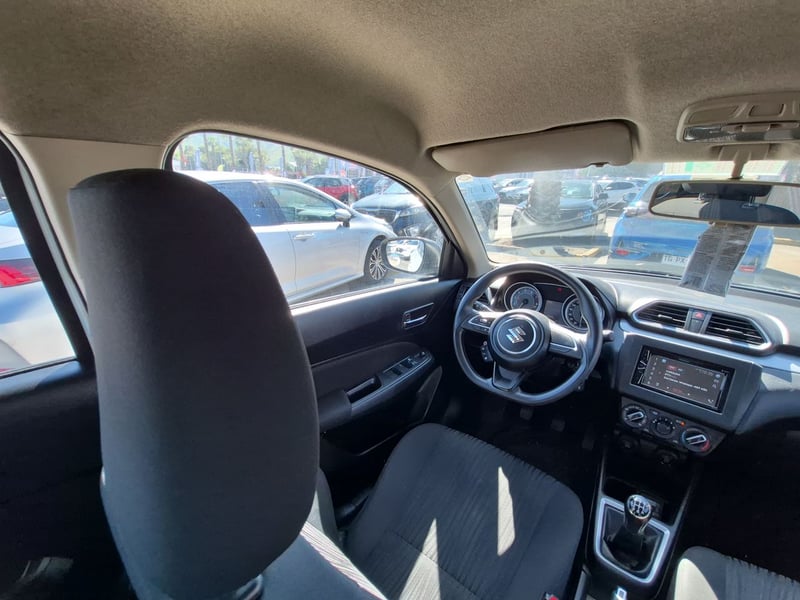 Suzuki DZIRE 2020 - Imagen 15 de 15