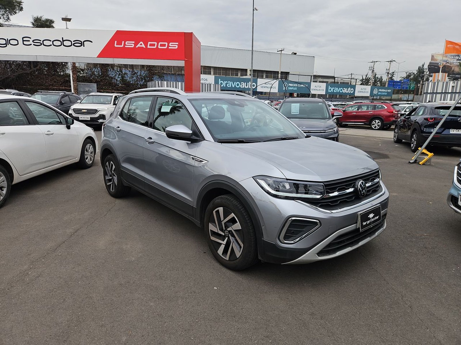Volkswagen T-CROSS 2025 - Foto 3 de 15