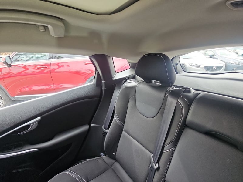 Volvo V40 2014 - Imagen 13 de 15