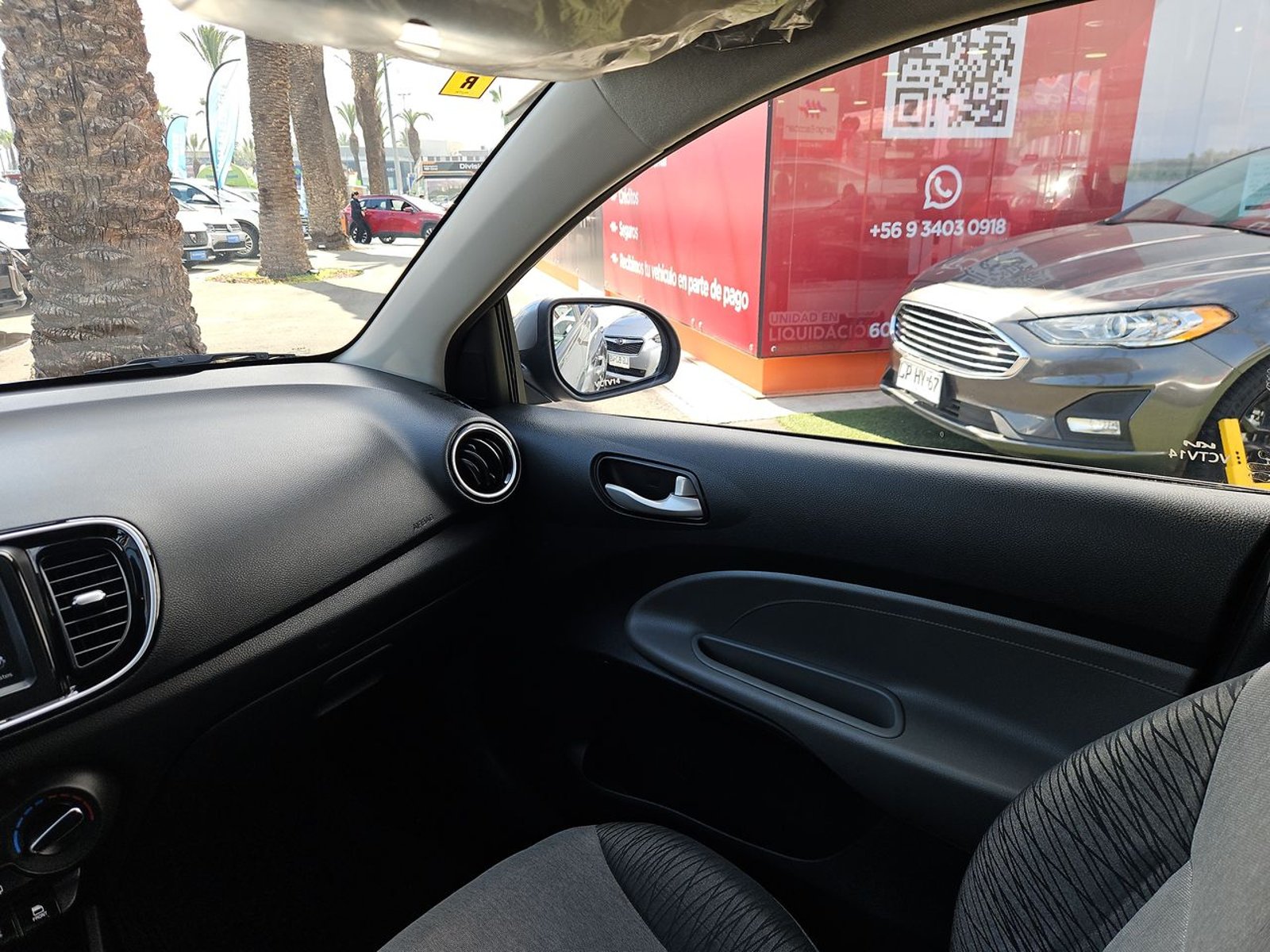 Kia SOLUTO 2025 - Imagen 11 de 15
