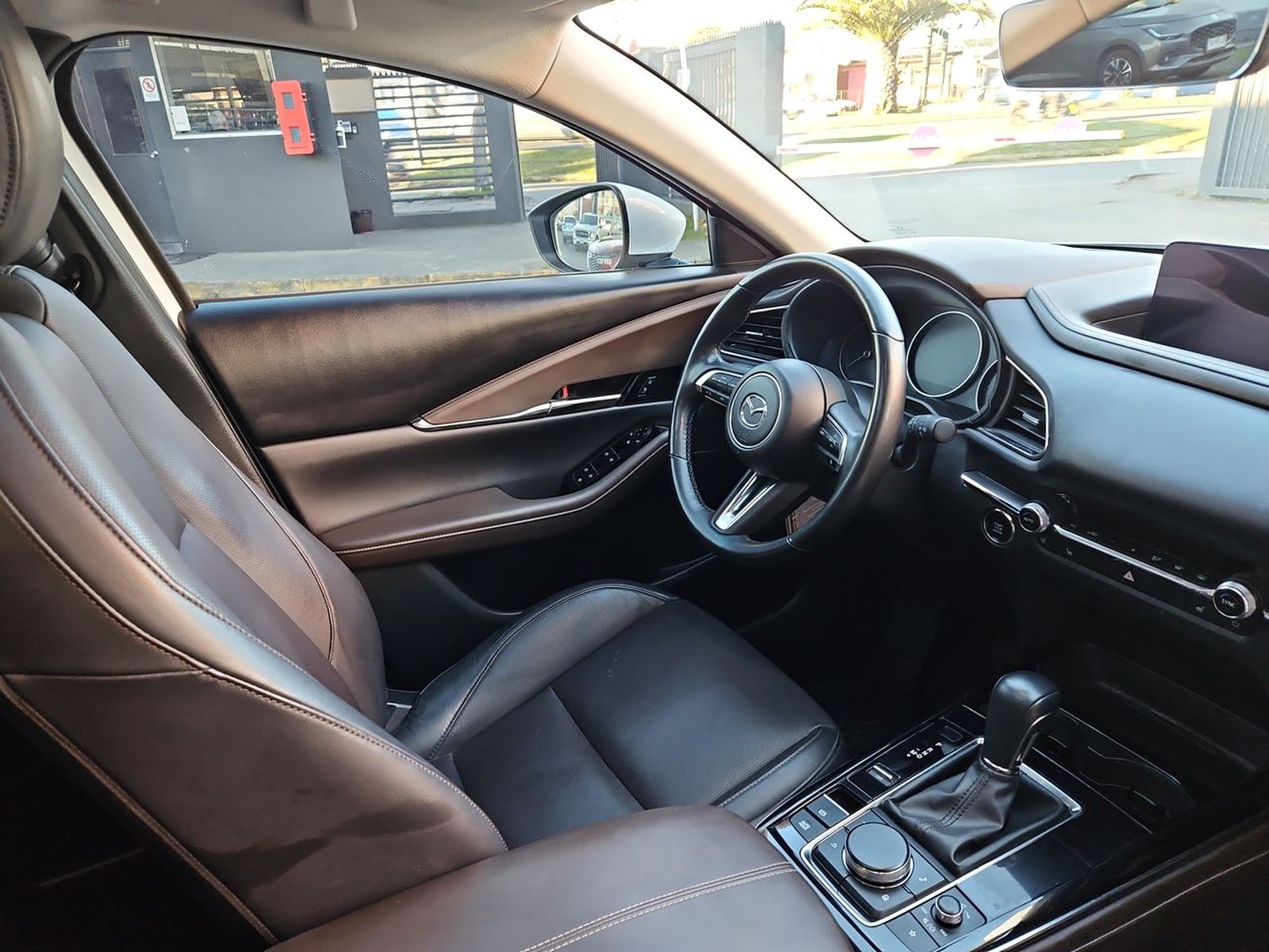 MAZDA CX-30 2025 - Imagen 15 de 15