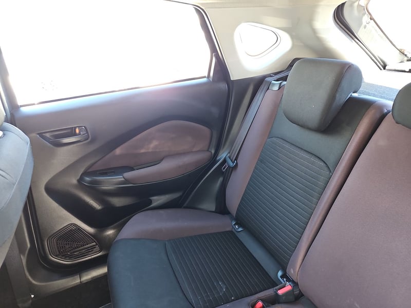 Suzuki FRONX 2024 - Imagen 11 de 15